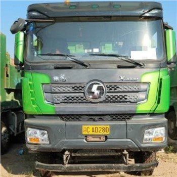 Самосвал SHACMAN 8x4