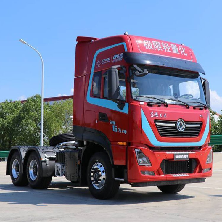 Подержанный трактор Dongfeng Tianlong KL Heavy Truck